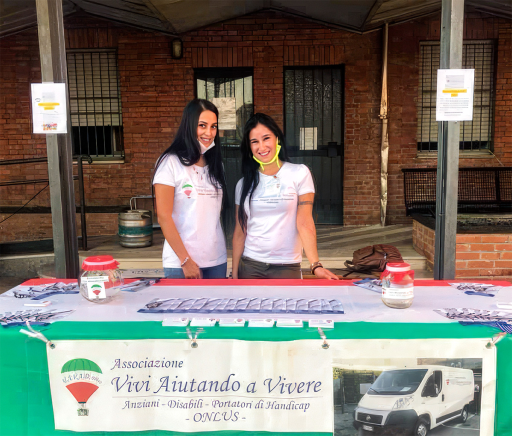 Volontari Vivi Aiutando A Vivere